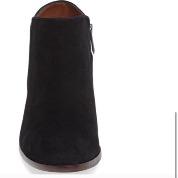 Sam Edelman Black Petty Chelsea Booties - Picture 4 of 5